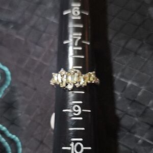 Elegant Gold and Silver Women's Ring